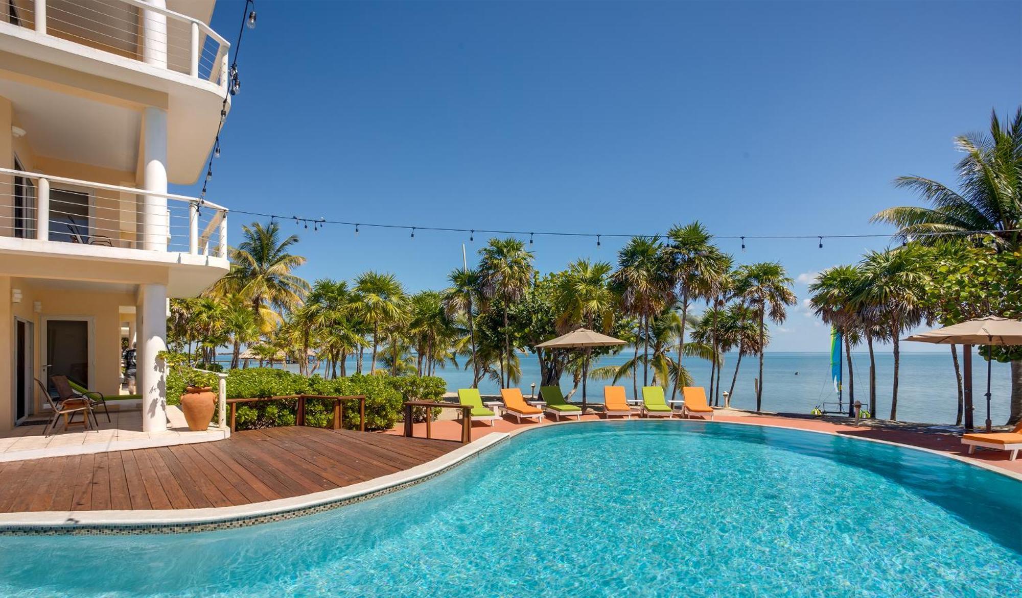 Laru Beya Resort Placencia Exterior photo
