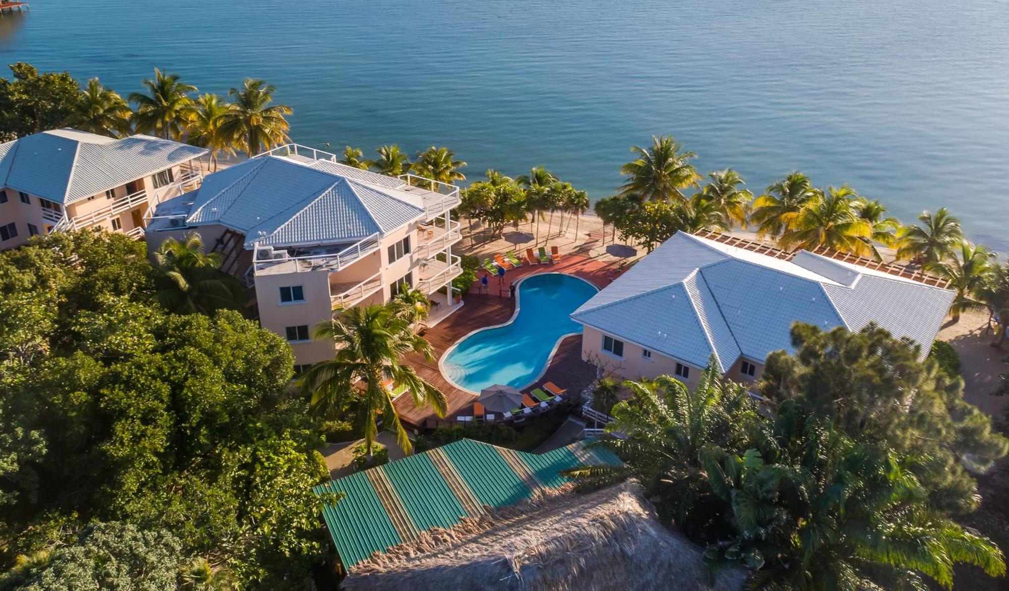 Laru Beya Resort Placencia Exterior photo