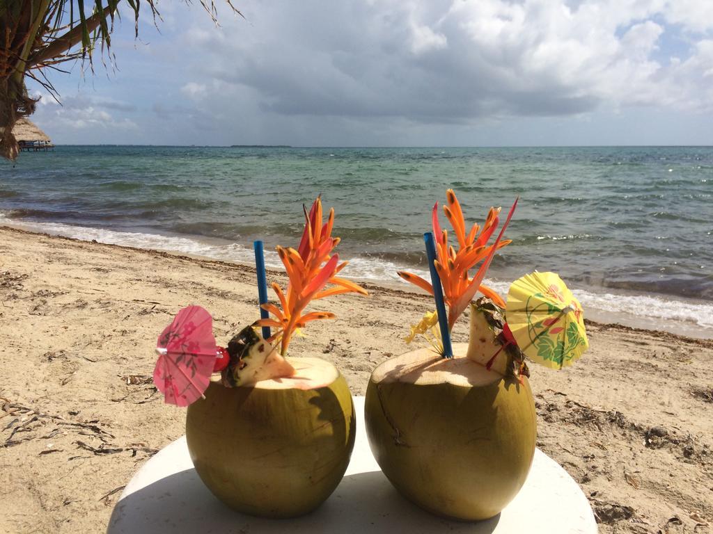 Laru Beya Resort Placencia Exterior photo